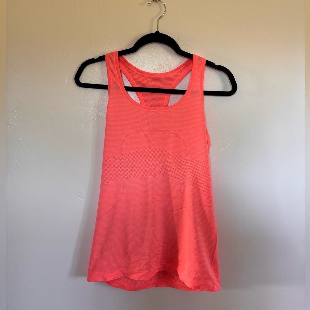 🧡 Lululemon Swiftly Tech Racerback Tank – Coral w/ Silver Threading – Size 10